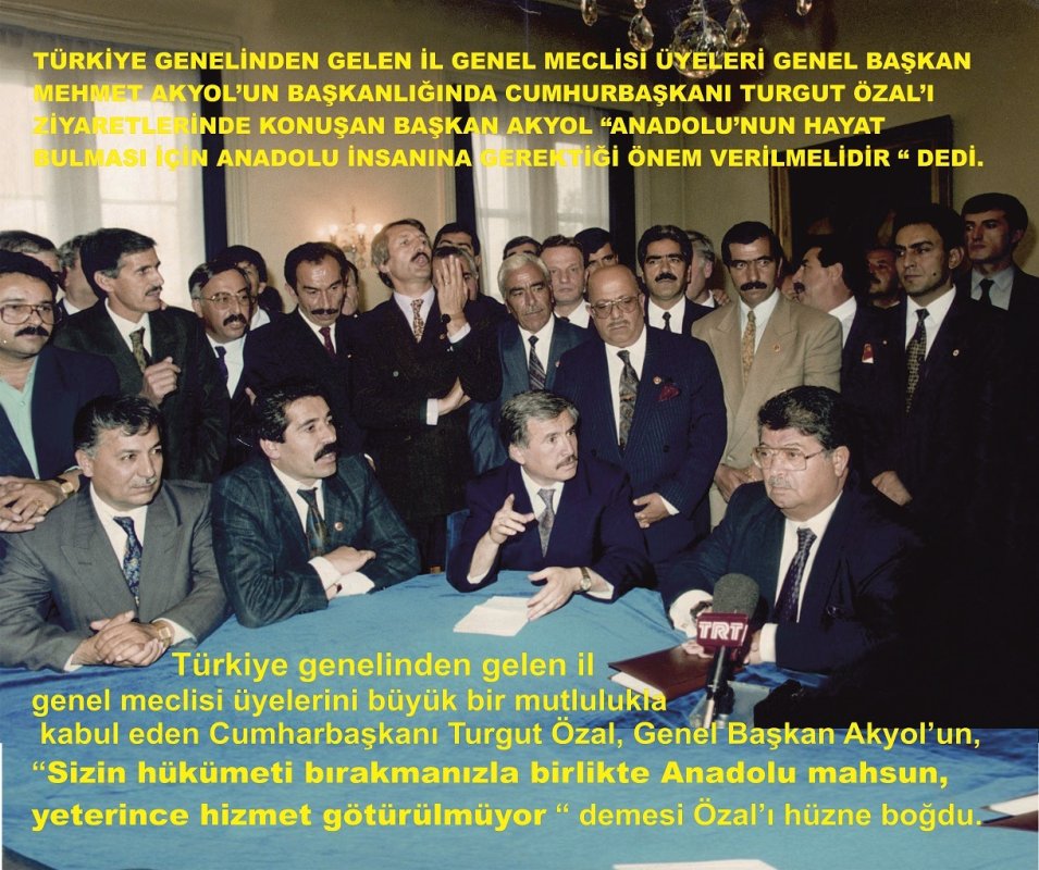 EVET ÖZAL VARDI BİR ZAMANLAR, BİR ÖZAL VARDI TÜRKLÜĞÜN GURURU İSLAMIN ŞUURİ İLE YAŞAMAKTAN MUTLULUK DUYAN
