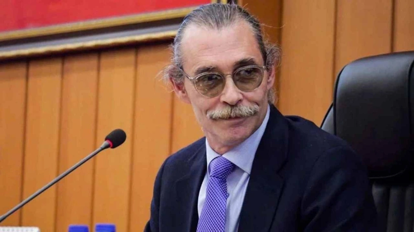 Etimesgut Belediye Başkanı Erdal Beşikçioğlu'nun  " 2,5 milyon lira maaş alıyorum demesi halkı galayana getirdi.