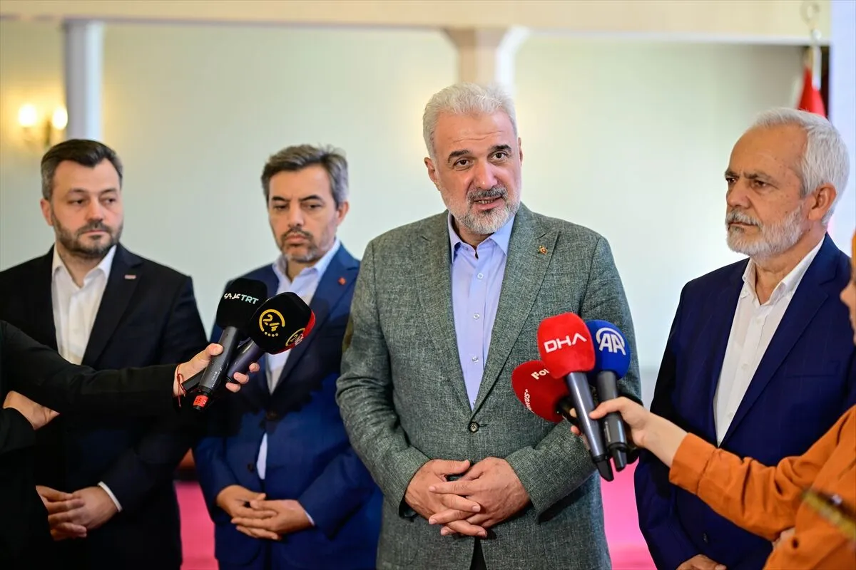 "19 Ağustos Dünya İnsani Yardım Günü"nde Filistin için 17'den fazla ülkede "İnsanlığın Sesi" çağrısı yapıldı.