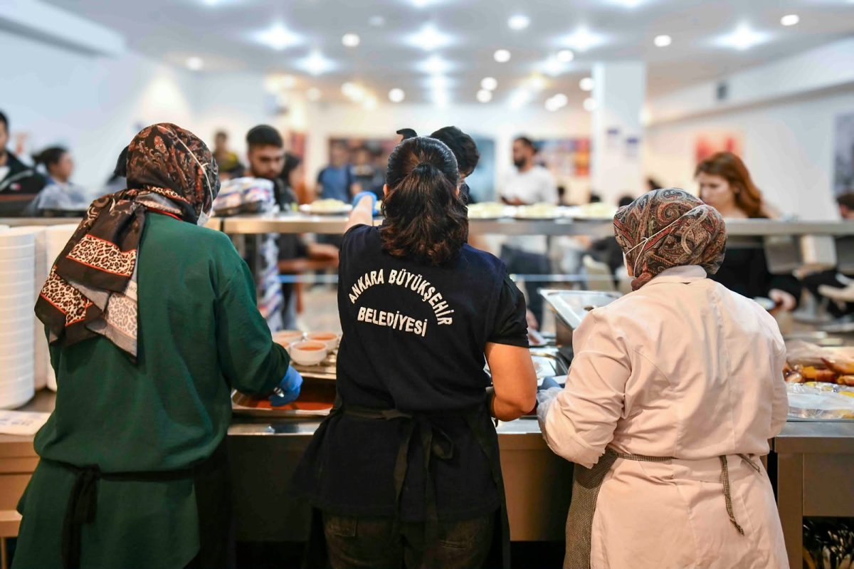 Mansur Yavaş'ın zirveden inmemesini öngören unsurlar kıvamını koruyor.