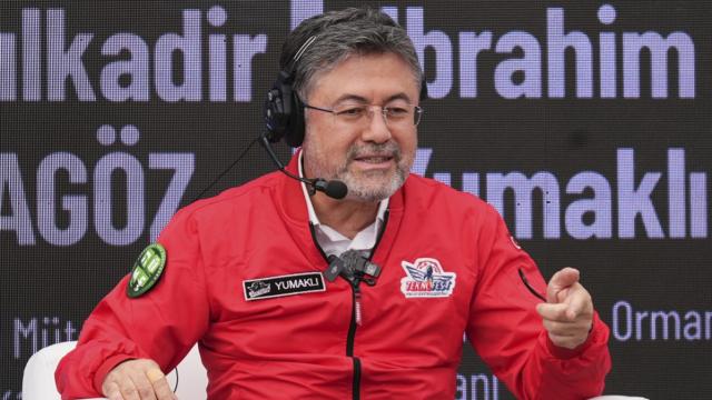 Türkiye'yi tanımayan, toprak kokusu almayan, genç yaşında köyü, dağı ormanı görmemiş bir bakanın palavraları...