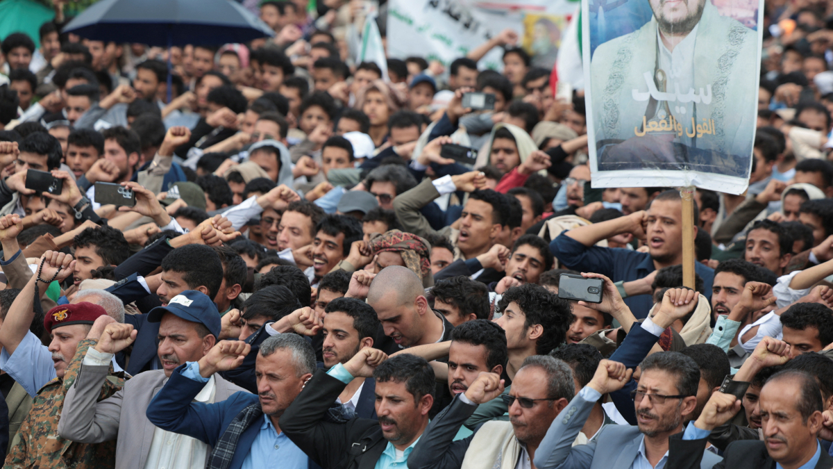 Suudiarabistan ve Yemen'i Husiler  korkusu sardı !